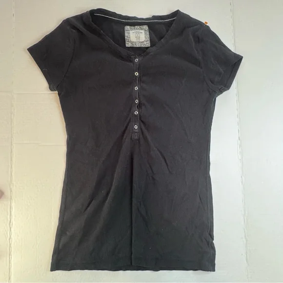 H&M L.O.G.G. Black Ribbed Short Sleeve Henley Tee – Size L - Picture 3 of 8